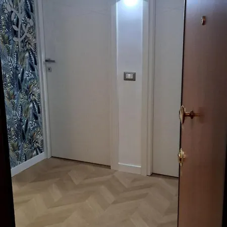Bart House Apartment