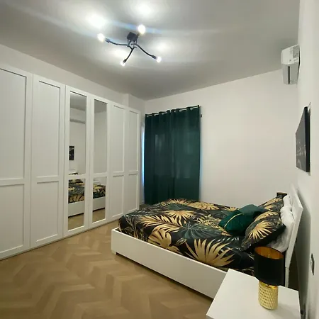 Bart House Apartment *